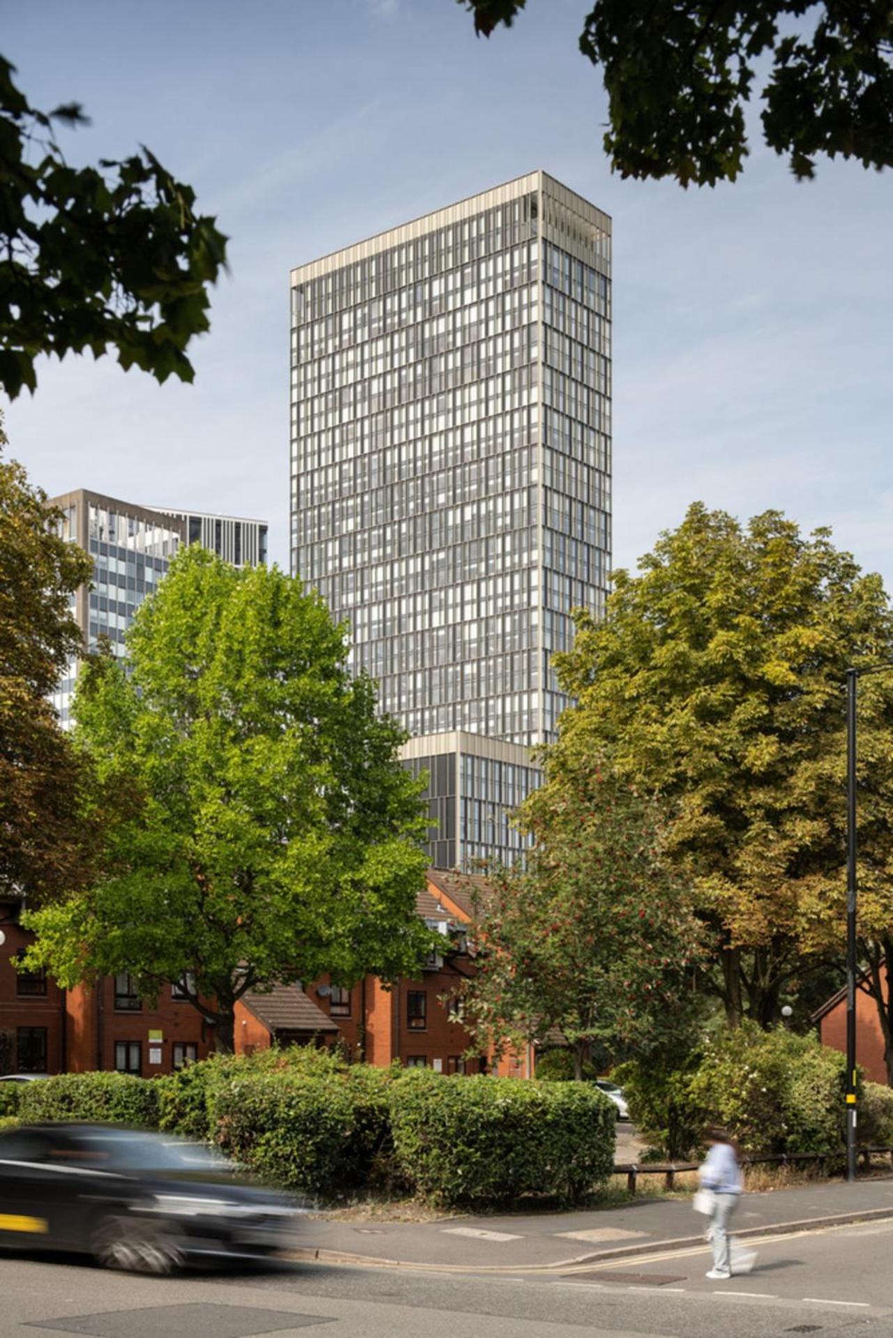 Mercian Luxury Serviced Apartments- Birmingham City Centre - Your Perfect Stay - Gym Rooftop Terrace Cinema Room Экстерьер фото