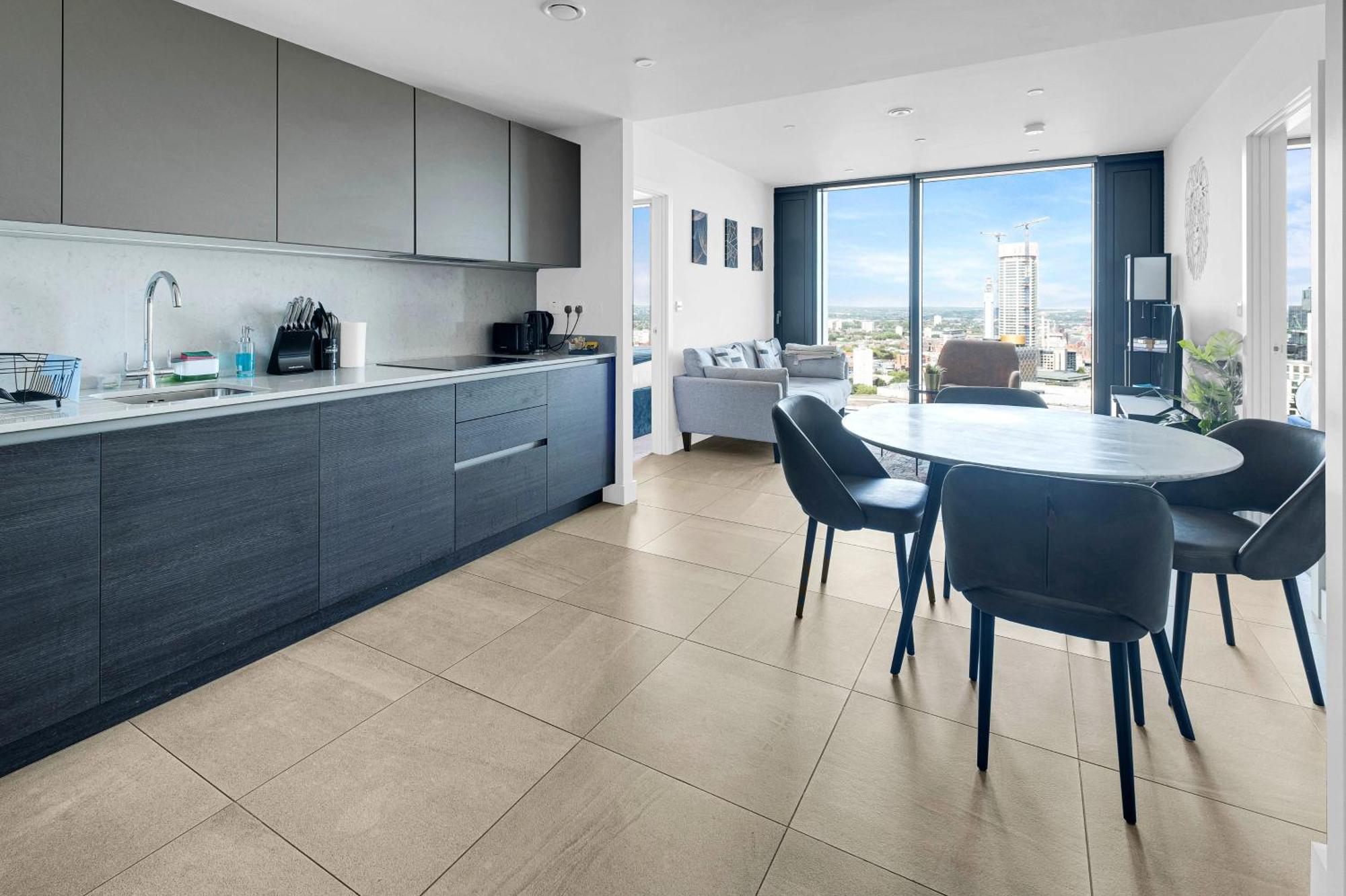 Mercian Luxury Serviced Apartments- Birmingham City Centre - Your Perfect Stay - Gym Rooftop Terrace Cinema Room Экстерьер фото